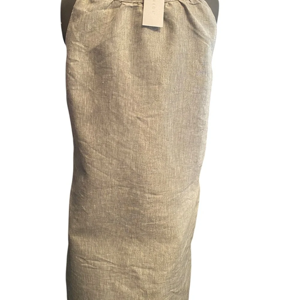 Knee Length Size 2 Sleeveless Dress - Picture 4 of 7